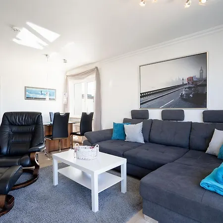 Res 510 - Residenz - Penthousewhg Mit Teilseeblick * Scharbeutz