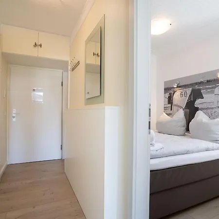 Res 510 - Residenz - Penthousewhg Mit Teilseeblick Scharbeutz